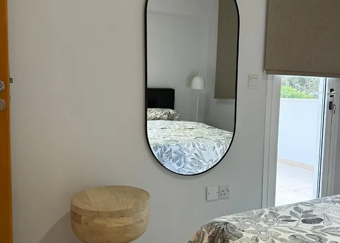 Blue Edge Makenzy Apartment Larnaka