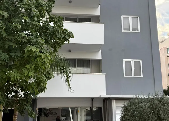 Blue Edge Makenzy Ларнака