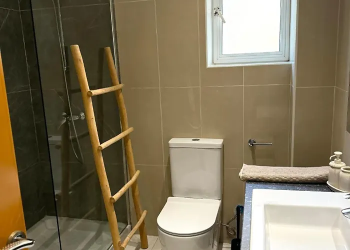 Blue Edge Makenzy * Ларнака